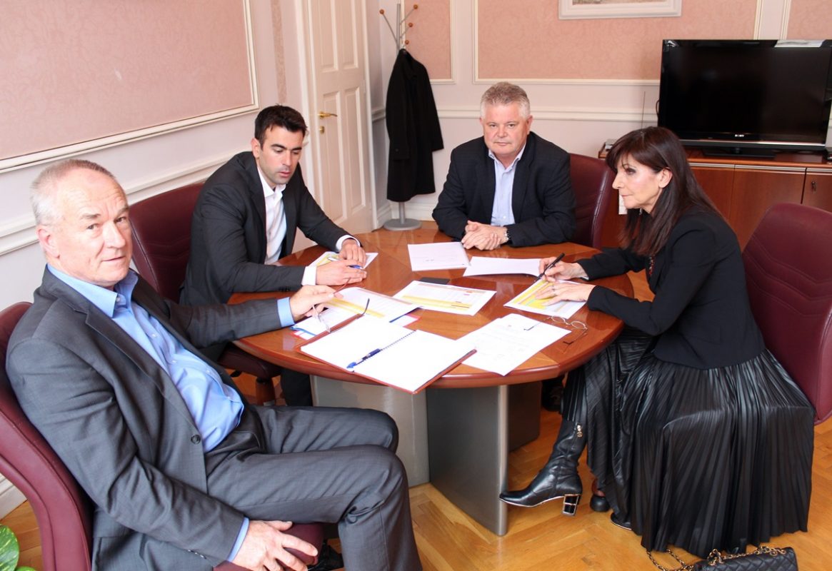 Vlahušić danas službeno preuzeo dužnost 1 Vlahusic preuzeo duznost (2)