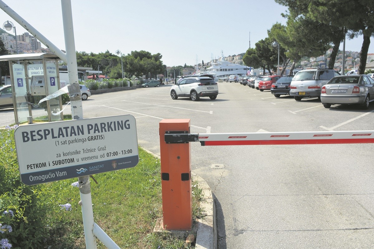 c luka parking32