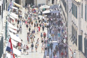 c stradun turisti grad14 1