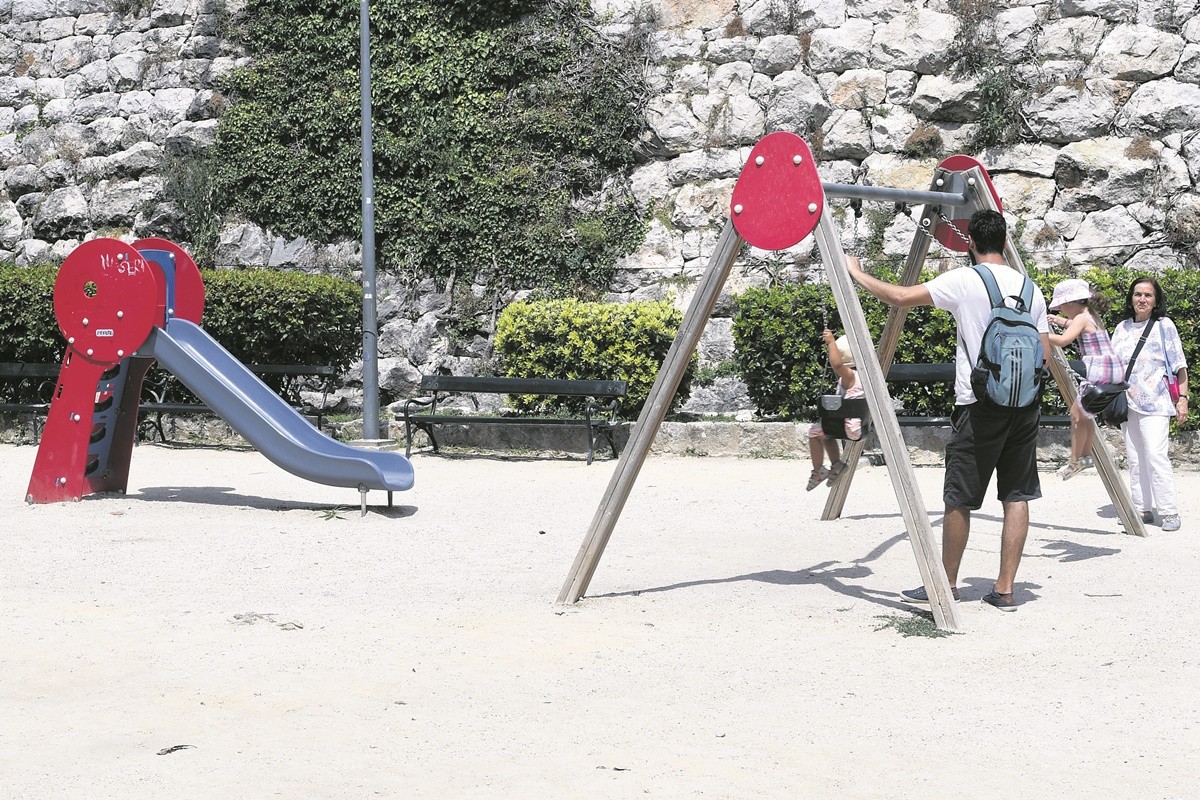 c park pile igraliste02