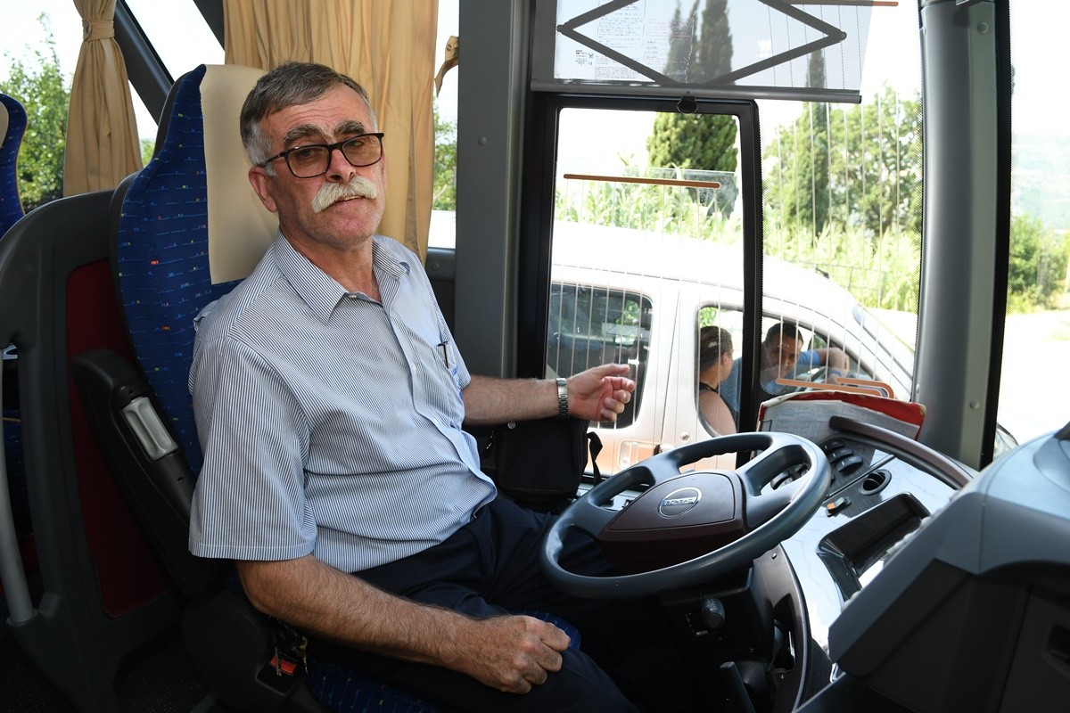 Izlazi s 20-godišnjim momkom