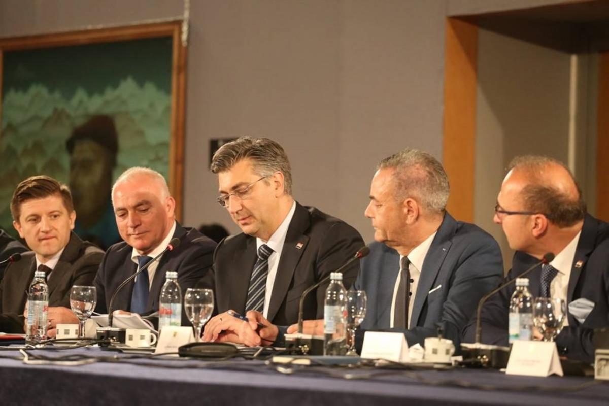 preuzimanja za sastankemože li skeniranje od 12 tjedana biti pogrešno