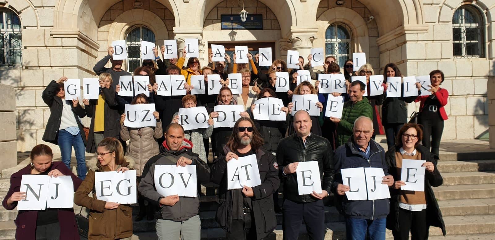 roditelji njegovatelji gimnazija