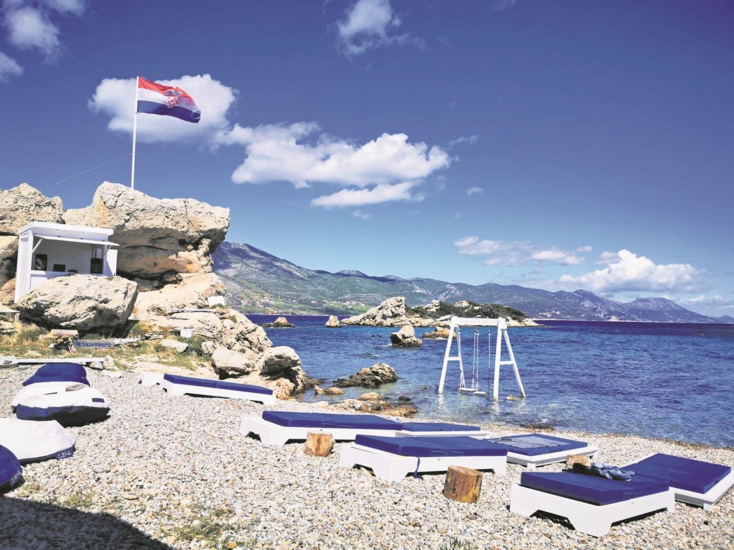moro beach bar korcula 4