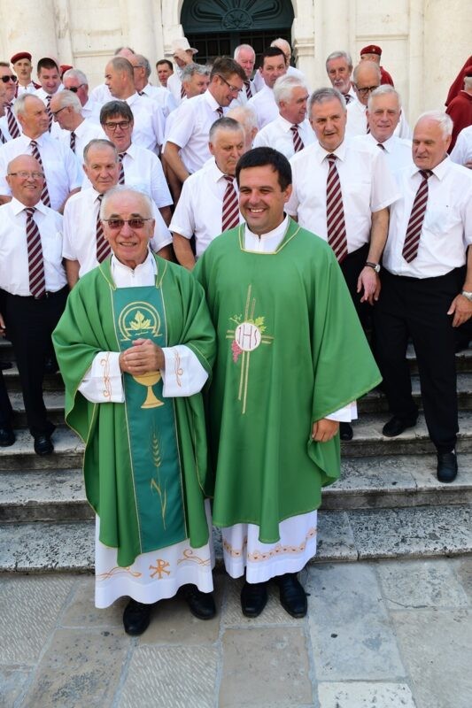 TOMA LUCIC VLAHO46